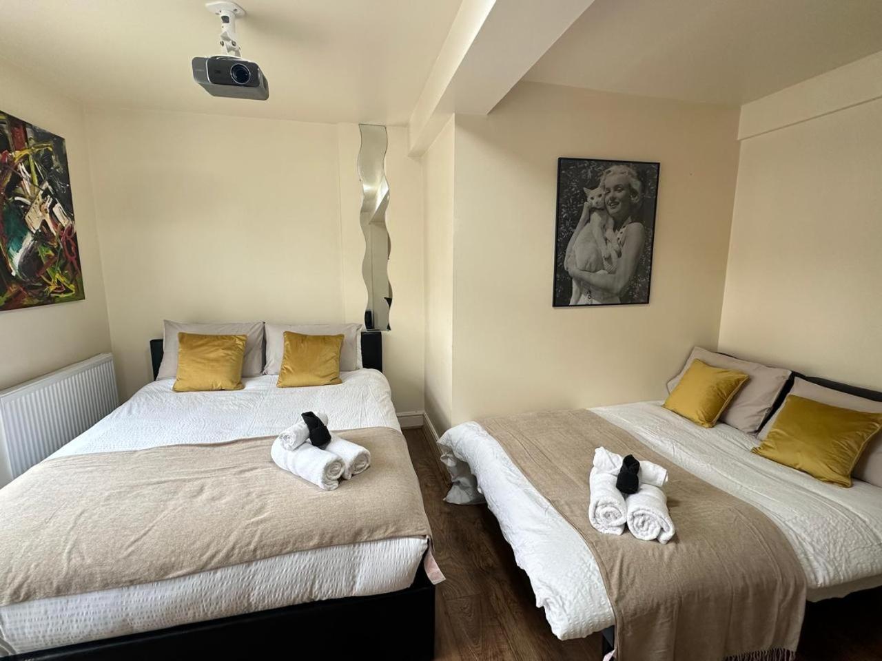 Ensuite Room Shoreditch Лондон Экстерьер фото